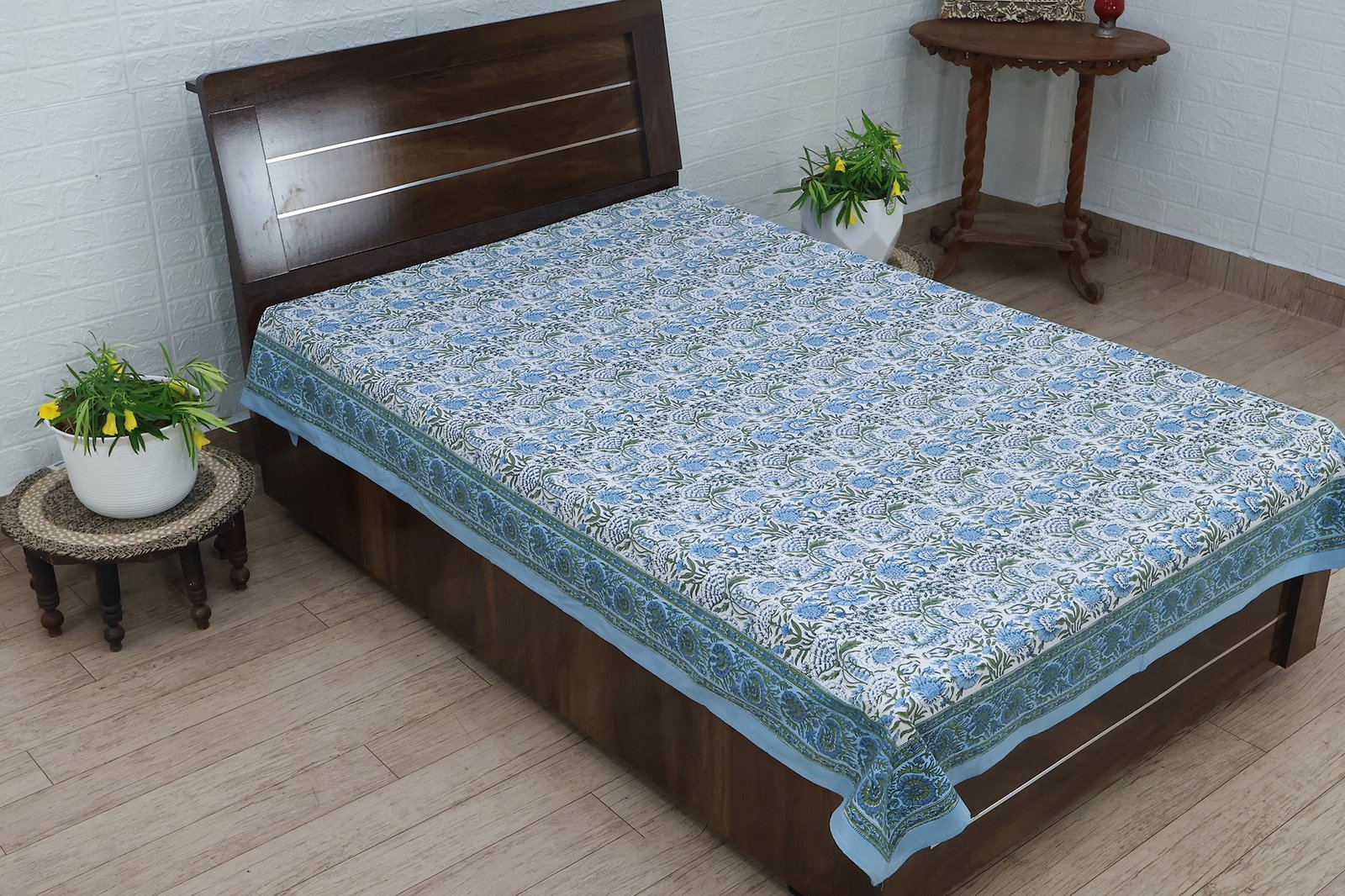 Traditional Handcrafted Cotton Bedsheet HG-BS-05 - Image 3