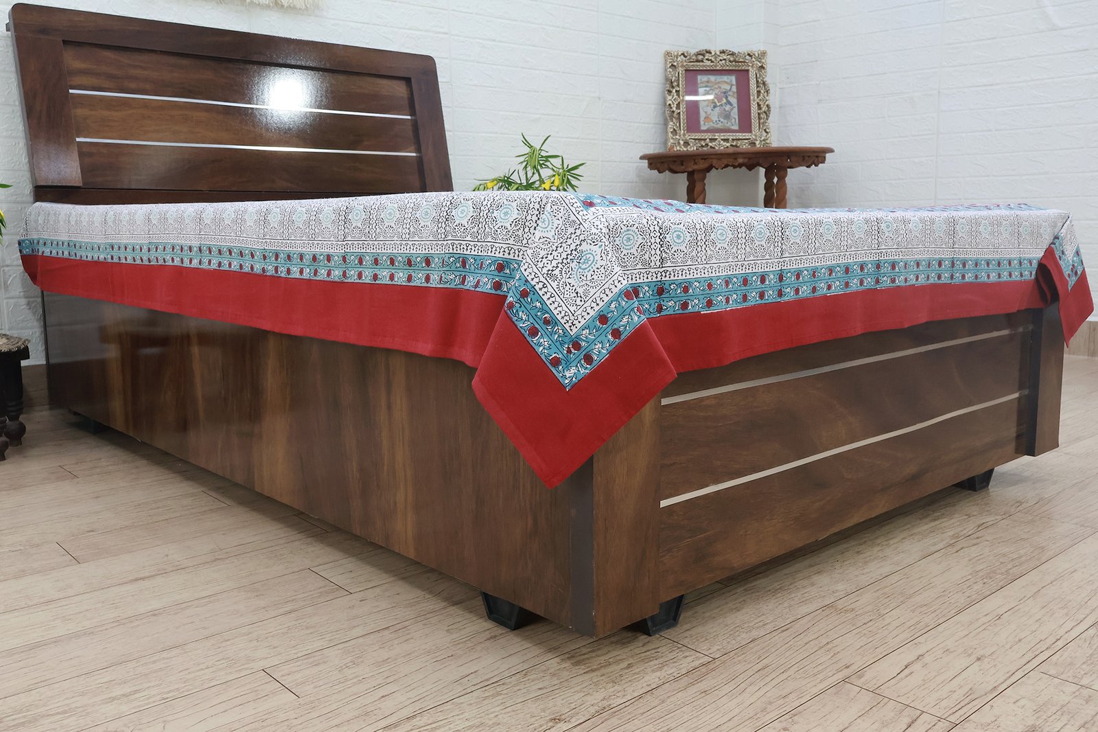 Elegant Floral Hand Block Printed Bedsheet HG-BS-09 - Image 3