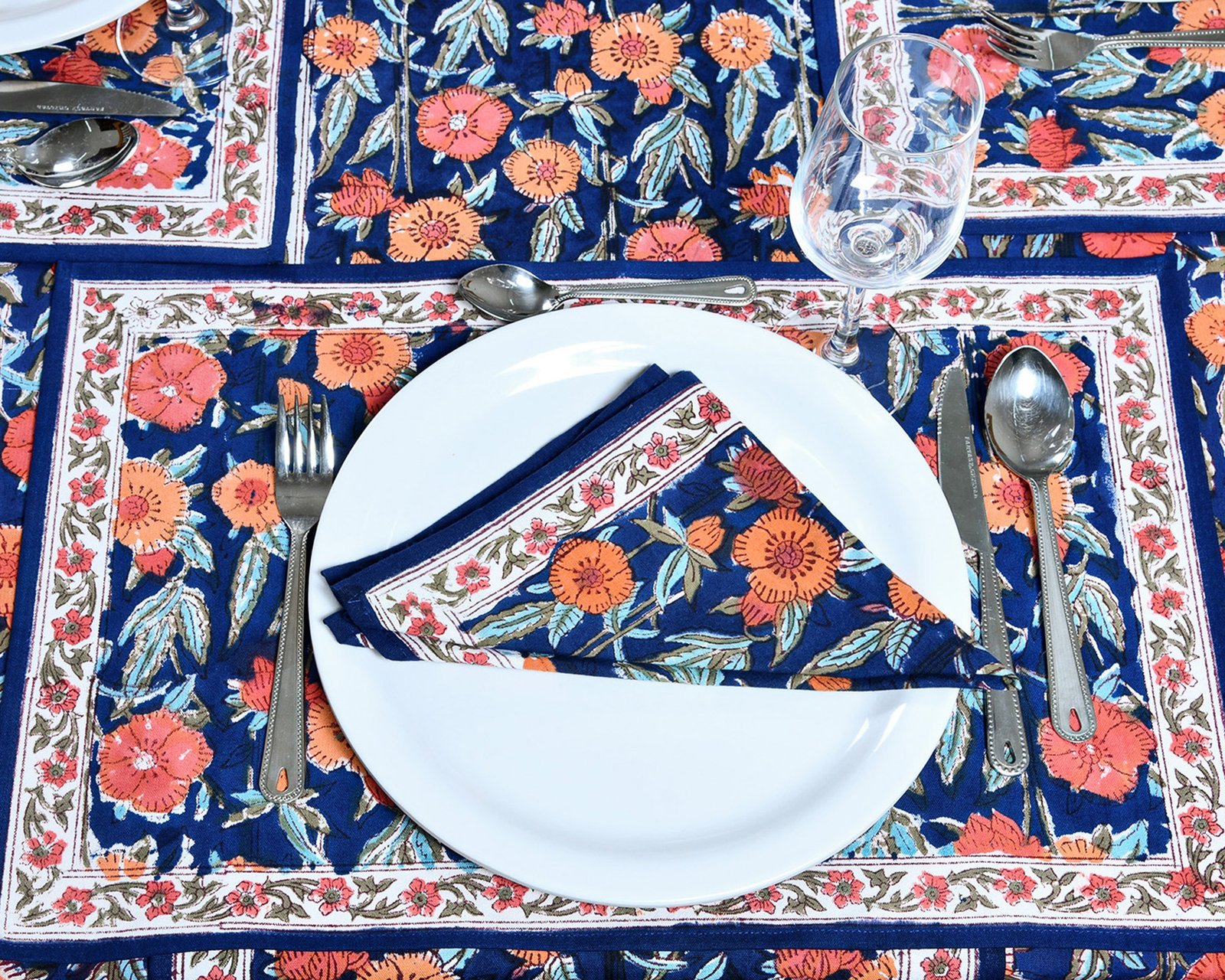 Elegant Floral Block Print Tablecloth – Indian Cotton, Handmade HG-5010 - Image 4